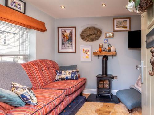 West Witton House | Comfortable 1 Bed in Leyburn - Pet and Child Friendly Stay