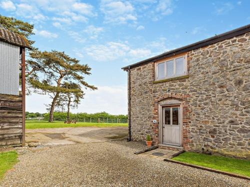 Brampton Bryan House | Cozy 1 Bed in Ludlow - Pet and Child Friendly Retreat