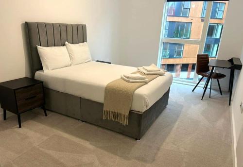 Bracknell Apartment | Cozy 1 Bed Apartment in Bracknell, Steps from the Station