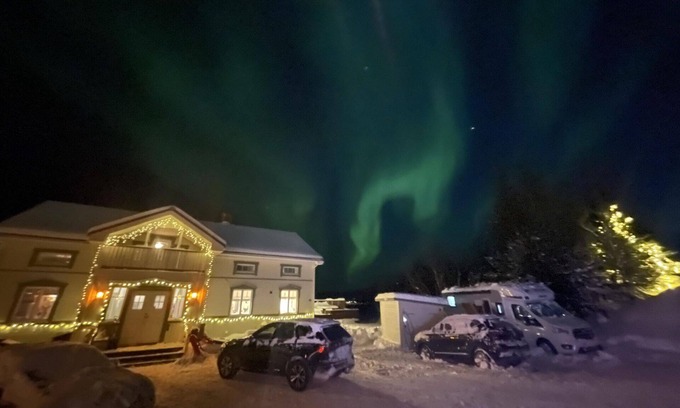 Tromso Apartment | New Studio Apartment in Tromso with Spa and Kitchen