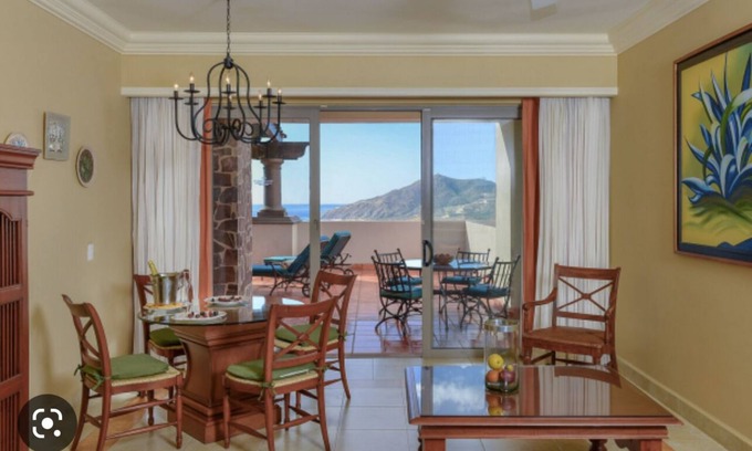 Jimenez Resort | Executive Suite with Pool Access for Memorable Stays