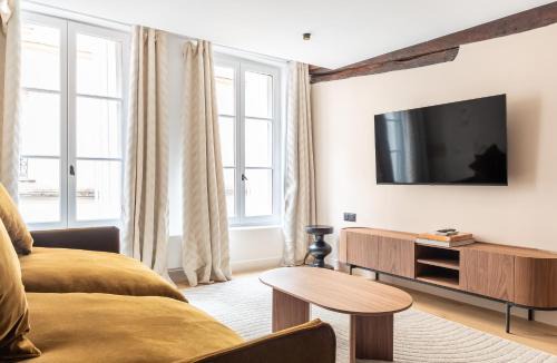 Val-de-Grace Apartment | Charming 4-Star Family Stay Near La Sorbonne