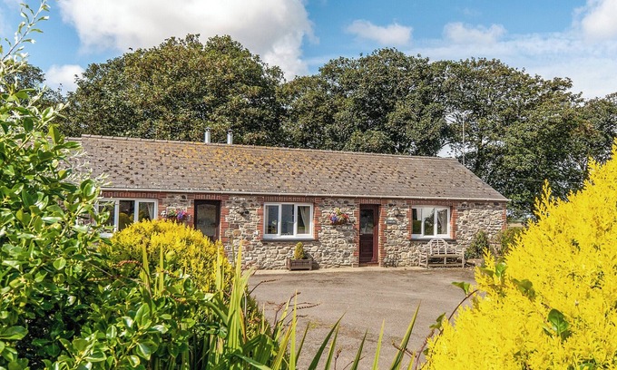Haverfordwest Cottage | Discover a Storybook Farm Retreat in the Welsh Countryside