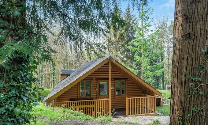 Westleigh Ski Chalet | Inviting 2 Bedroom Getaway in Webbery, Bideford