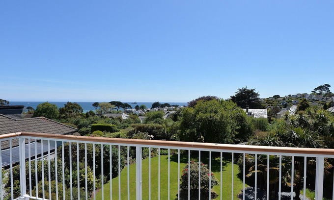 Maenporth Apartment | Panoramic Oceanview Apartment Overlooking Falmouth Bay