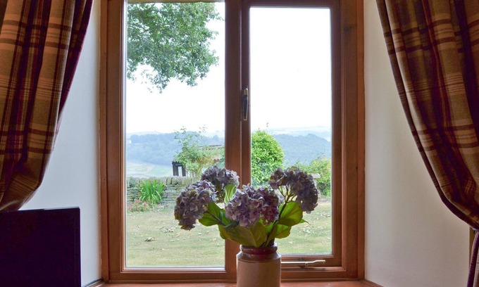 Barkisland Cottage | Explore 1 Bedroom Accommodation in Barkisland, Near Halifax