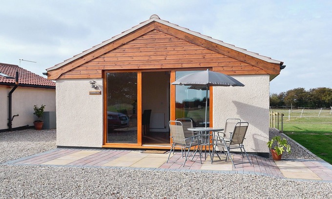Skegness Cottage | Top-Rated 1 Bedroom Oceanfront Retreat in Skegness