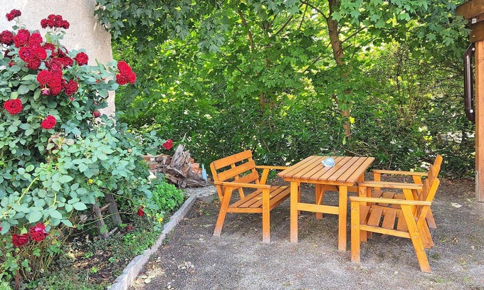 Muritz House | Cozy 1 Bedroom Accommodation with Lake View in Penzlin