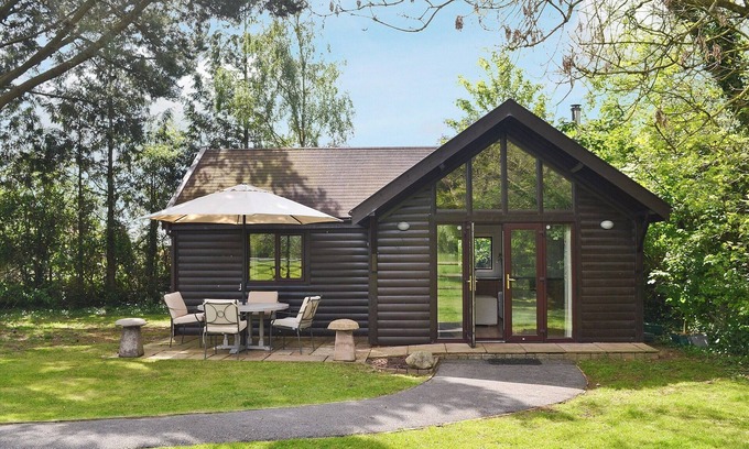 Cheddar Cottage | Cozy Woodland Retreat Near Cheddar's Top Attractions