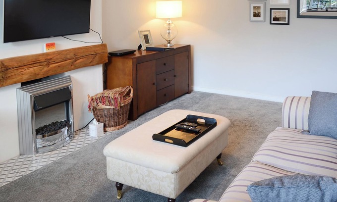 Nairn Cottage | Steps from the Beach: Ideal for Pets and Romantic Getaways