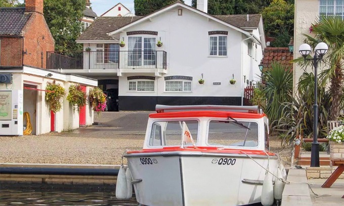 Horning Cottage | Cozy 1 Bedroom Retreat in Horning, Close to Norwich