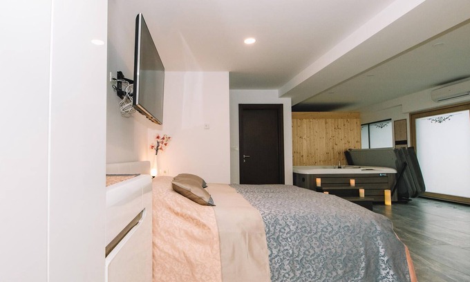 Zasip Apartment | 1 bedroom accommodation in Bled