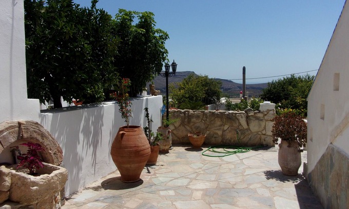 Sitia Apartment | Pet-Friendly Vrbo Property with Pool and Breakfast Included