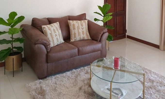 Gordon Town Apartment | 1-bedroom apartment in the Foothills of the Blue Mountains in Kingston
