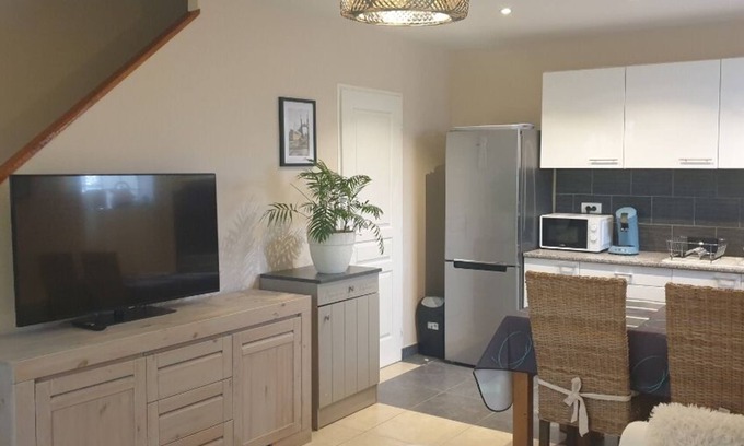 Ormoy Apartment | Family-Friendly Vrbo Property with Kitchen Amenities