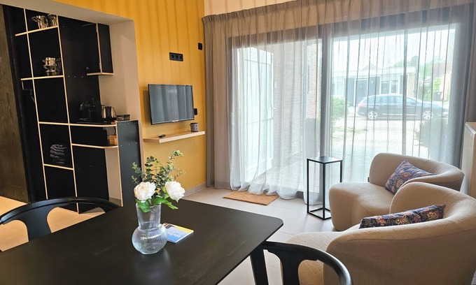 Oostkapelle Apartment | Cozy Vrbo Property with Pool and Breakfast Included