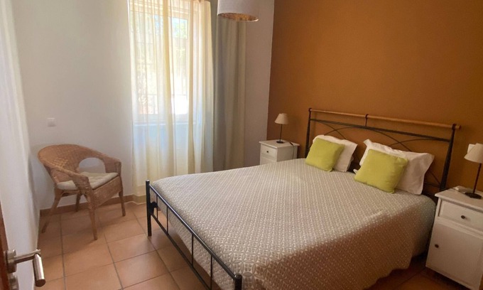 Silves Hotel | Relaxing Poolside Stay at Casa Oliveira with Family Amenities