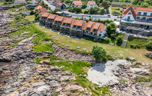 Sandvig Apartment | Child-Friendly 1 Bedroom Apartment in Allinge Awaits