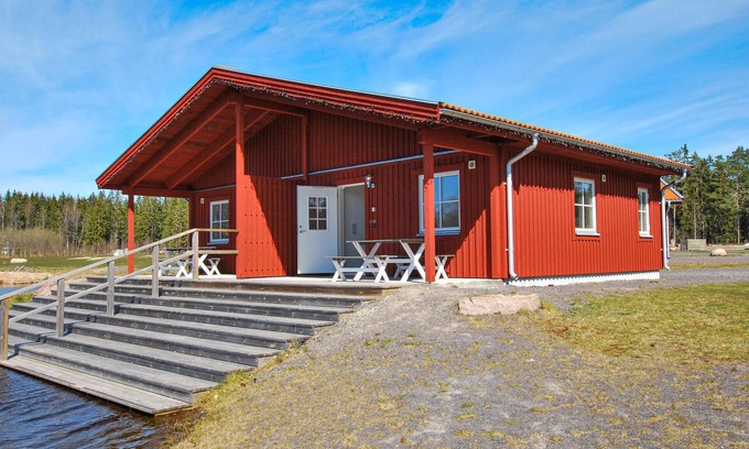 Kosta House | Experience Nature and Water at Kosta's Ideal Retreat
