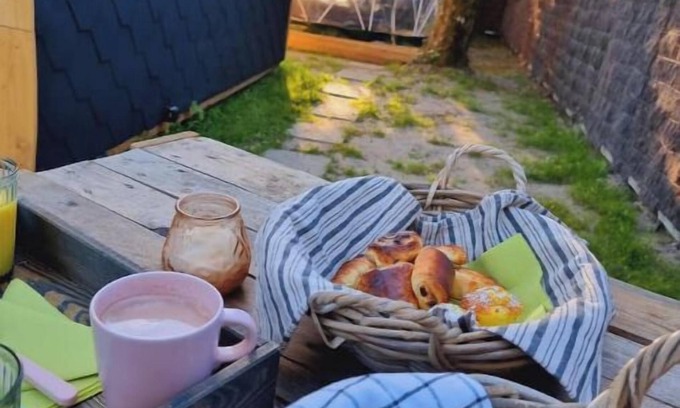 Pruniers-en-Sologne Ski Chalet | Family-Friendly Vrbo Property for Memorable Getaways