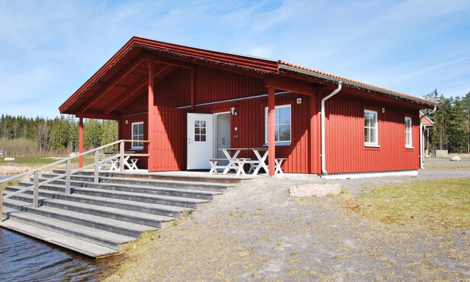 Kosta House | Experience Nature and Water at Kosta's Premier Retreat
