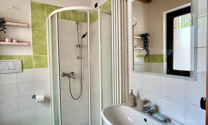 Valeggio sul Mincio Apartment | Pet-Friendly Vrbo Property for a Family Getaway