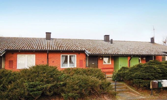 Kivik Apartment | Charming Oceanfront Apartment on a Quiet Street, Rated 10/10