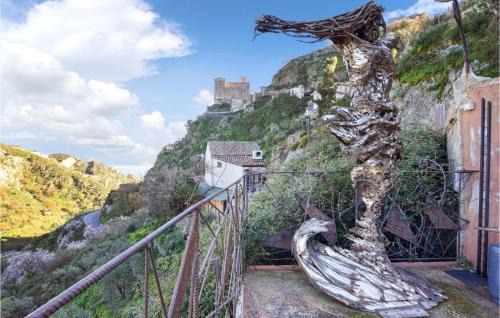 Roccalumera House | Cozy Roccalumera Retreat with Kitchen for Families & Pets