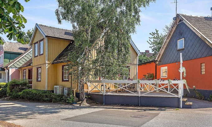 Tomelilla Municipality House | Cozy 1 Bedroom Retreat in Skåne Tranås with Lake View