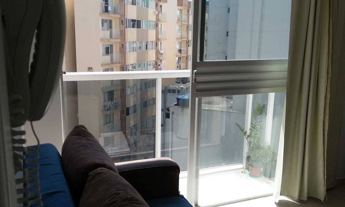 Vila Real Apartment | 1 Bedroom one block from the sea with garage