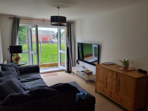 Butetown Apartment | Stylish 1 Bedroom Apartment in Cardiff Bay for Families