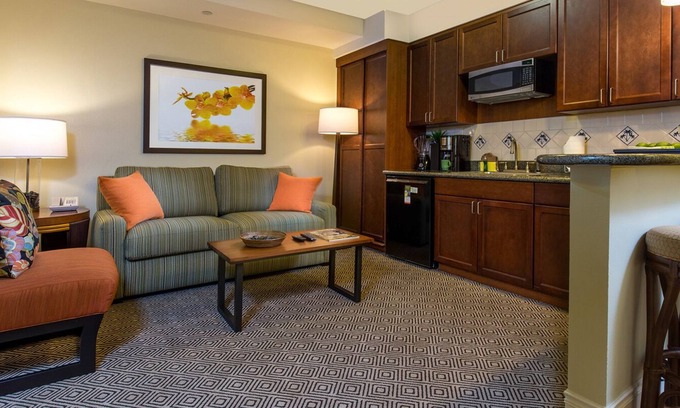 Las Vegas Condo | Ideal 1 Bedroom Suite in Las Vegas – Moorea with Pool Access
