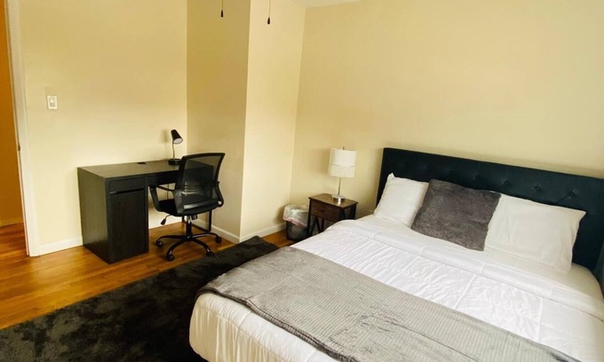 Laurel House | Serene 1 Bedroom Terrace View with Workstation & Spa Access