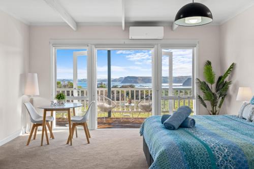 Smiths Beach Apartment | Ocean View Retreat: Guest Rated 8.4/10 for Relaxation