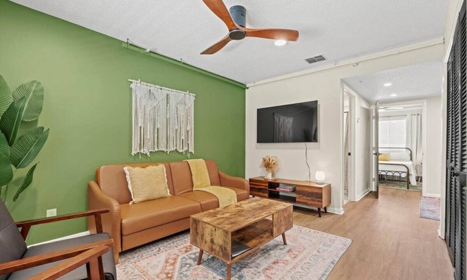 Atlantic Beach Apartment | Prime Location: The Coquina House Steps from AB Town Center