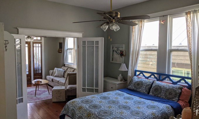 Fairgrounds Apartment | Prime Location Just Steps from Jazz Fest Entrance!