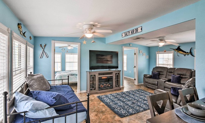 Surfside Beach House | Oceanfront Surfside Beach Retreat - Steps from the Shore!