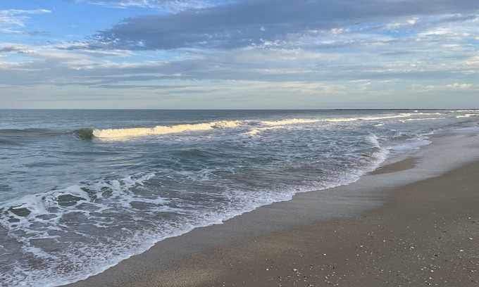 Fort Pierce Shores Condo | Just Steps to the Beach: Newly Renovated Condo Retreat
