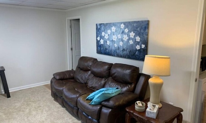 Sanford House | Ideal 1 BR Apartment Near Major Highways & Family Amenities