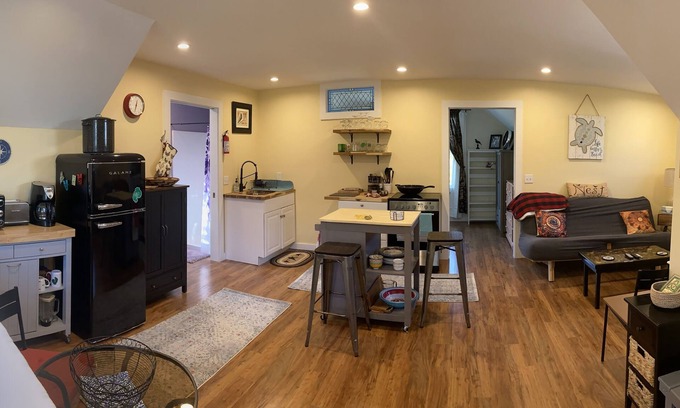Bar Harbor Apartment | New 1-BR Apt with Ocean View Near Acadia National Park
