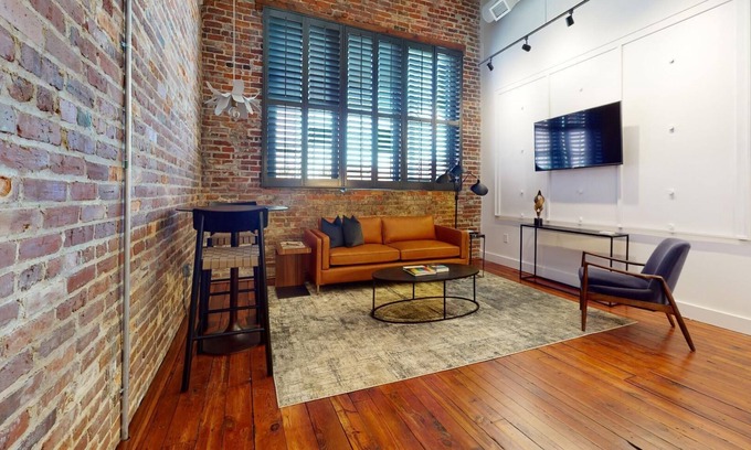 Danville House | Discover a 1 BR Suite in the Vibrant River District