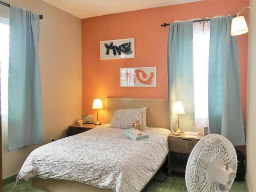 Rio Piedras House | 1 Cozy Private Room in San Juan with Garden View