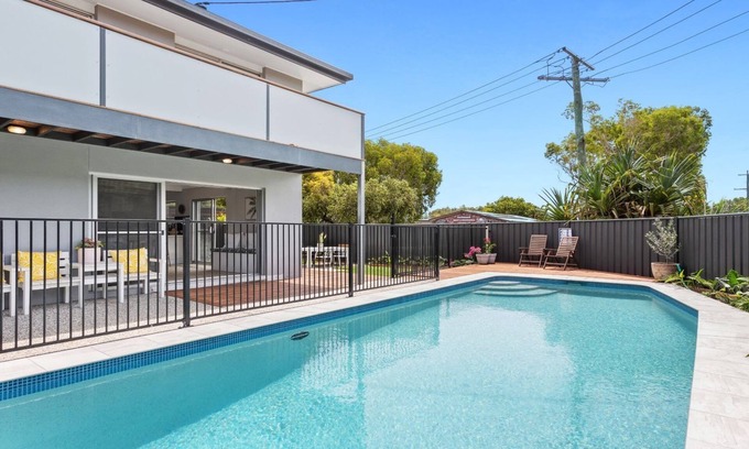 Currimundi House | Relaxing Retreat at 1 Ilya Street Currimundi QLD