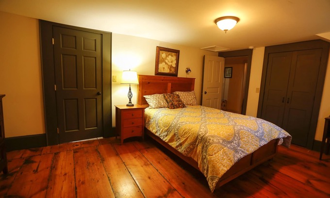 Cooperstown House | Top Location for CDP: Fire-Pit, Fishing Pond & Fun Retreat