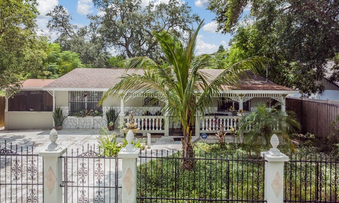 Terrace Park House | Walk to Amusement Parks from Ideal Family Home with Ocean View