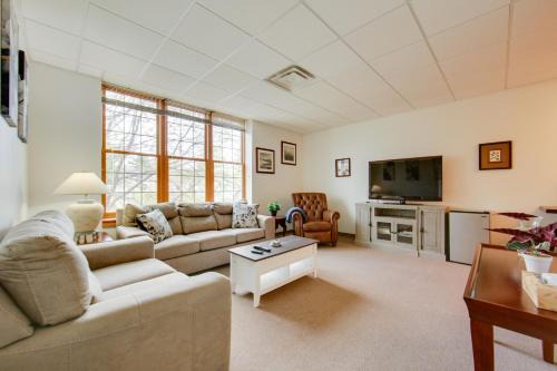 New Kensington Apartment | Pet-Friendly New Kensington Vacation Rental with Patio