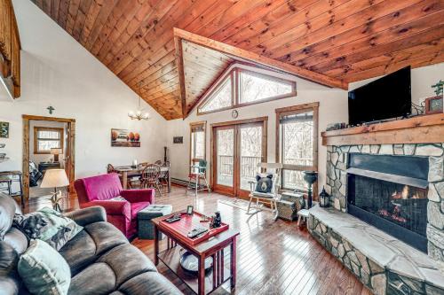 Charter Hills House | Cozy Beech Mountain Cabin with Fire Pit and Deck Retreat