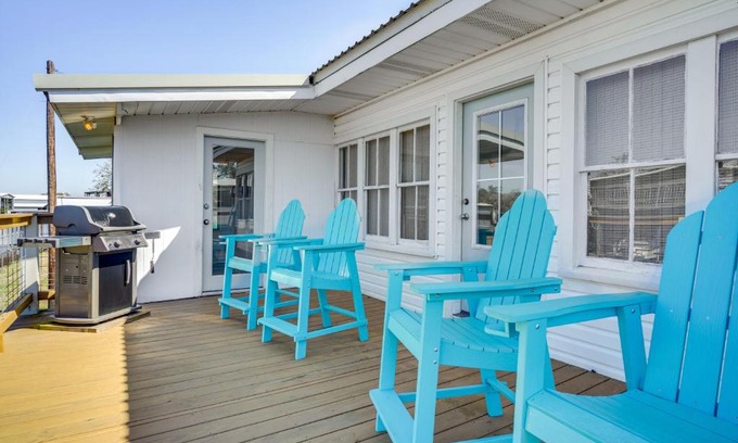 Cypremort Point House | 1 Mi to Cypremort Point Waterfront Gem with Dock!