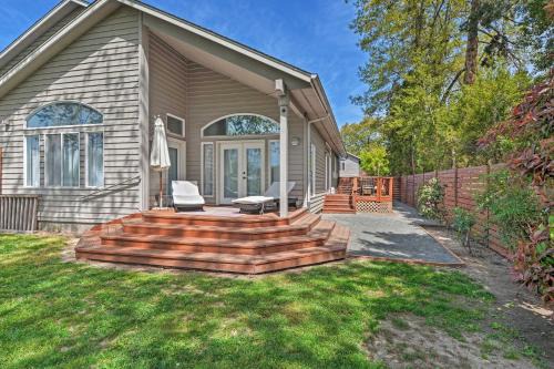 Grants Pass House | Stylish Grants Pass Retreat - Pet-Friendly & Near Dining!