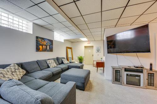 New Kensington Apartment | 1 Mi to Dtwn Cozy Retreat in New Kensington!